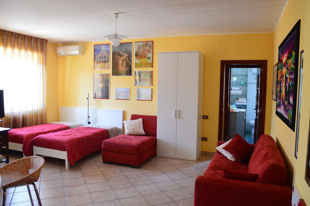 Ferienwohnung Casa Dei Puzzle Matera Zimmer foto