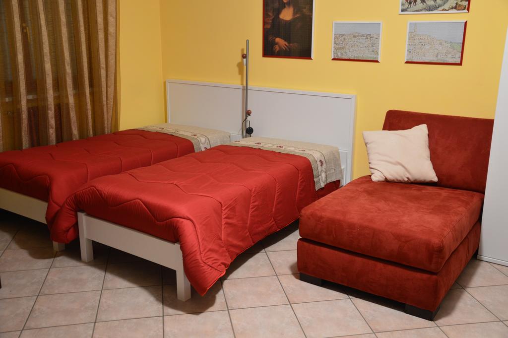 Ferienwohnung Casa Dei Puzzle Matera Zimmer foto